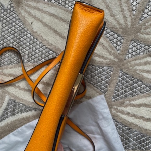 Emilio Pucci Leather Crossbody Flap Bag - Picture 6 of 7